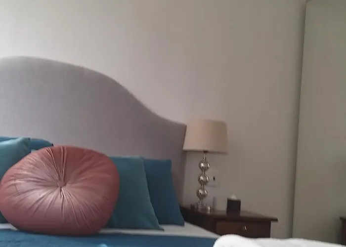 Nr8 - Santa Croce Apartment